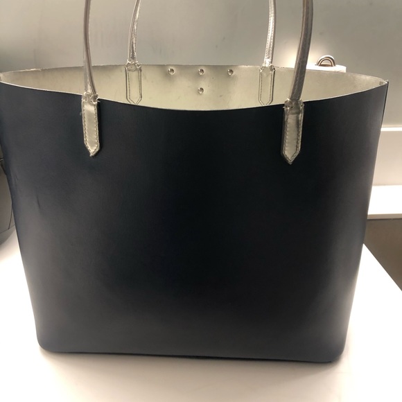 Authentic Givenchy Antigiona Navy/Silver Tote - Picture 3 of 5